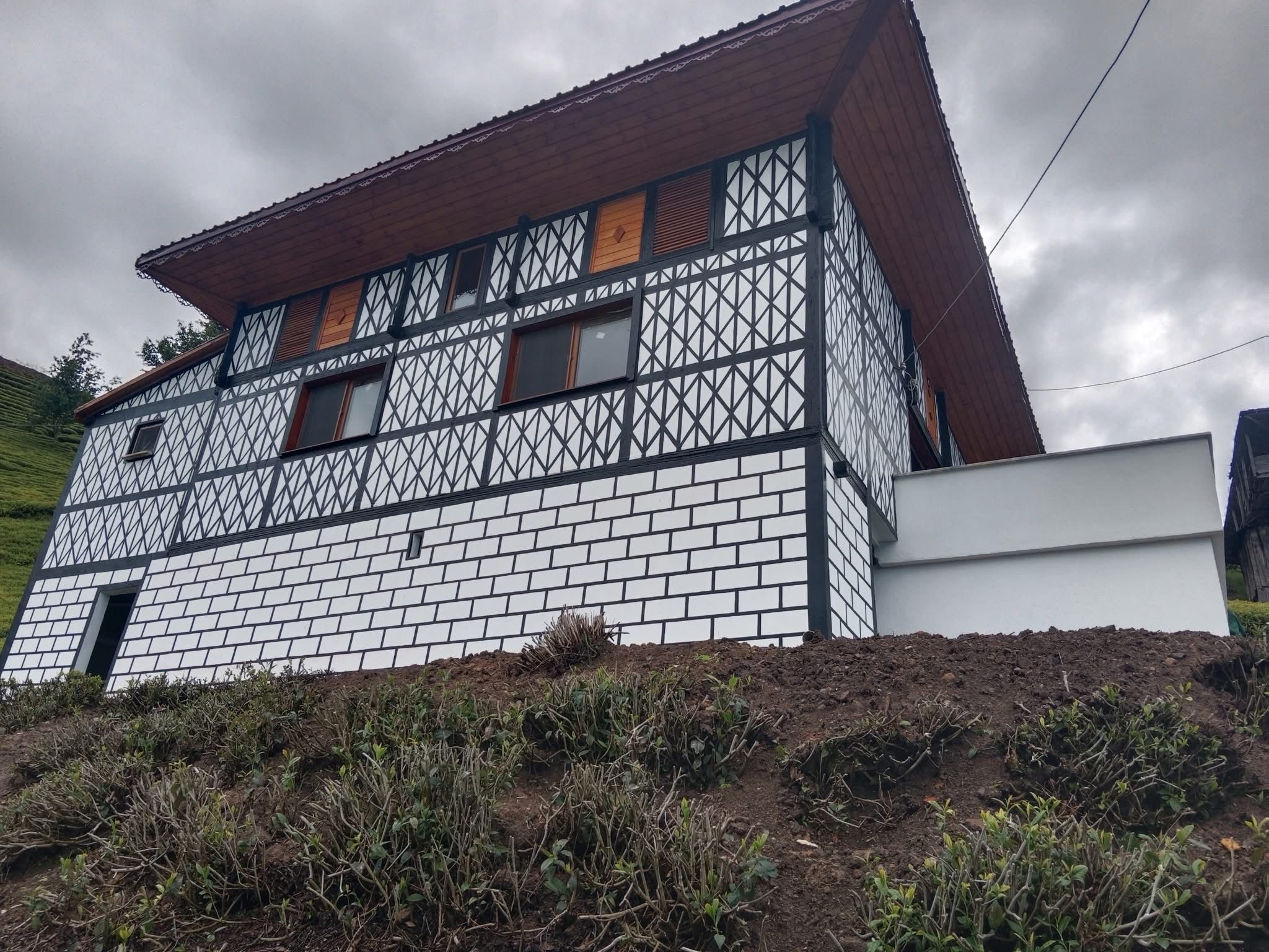 Karadeniz köy evi restorasyonu - Akyüzler Yapı
